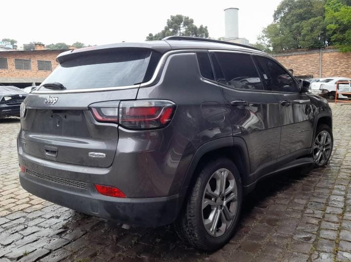 Fiat Cronos 1.8 2022